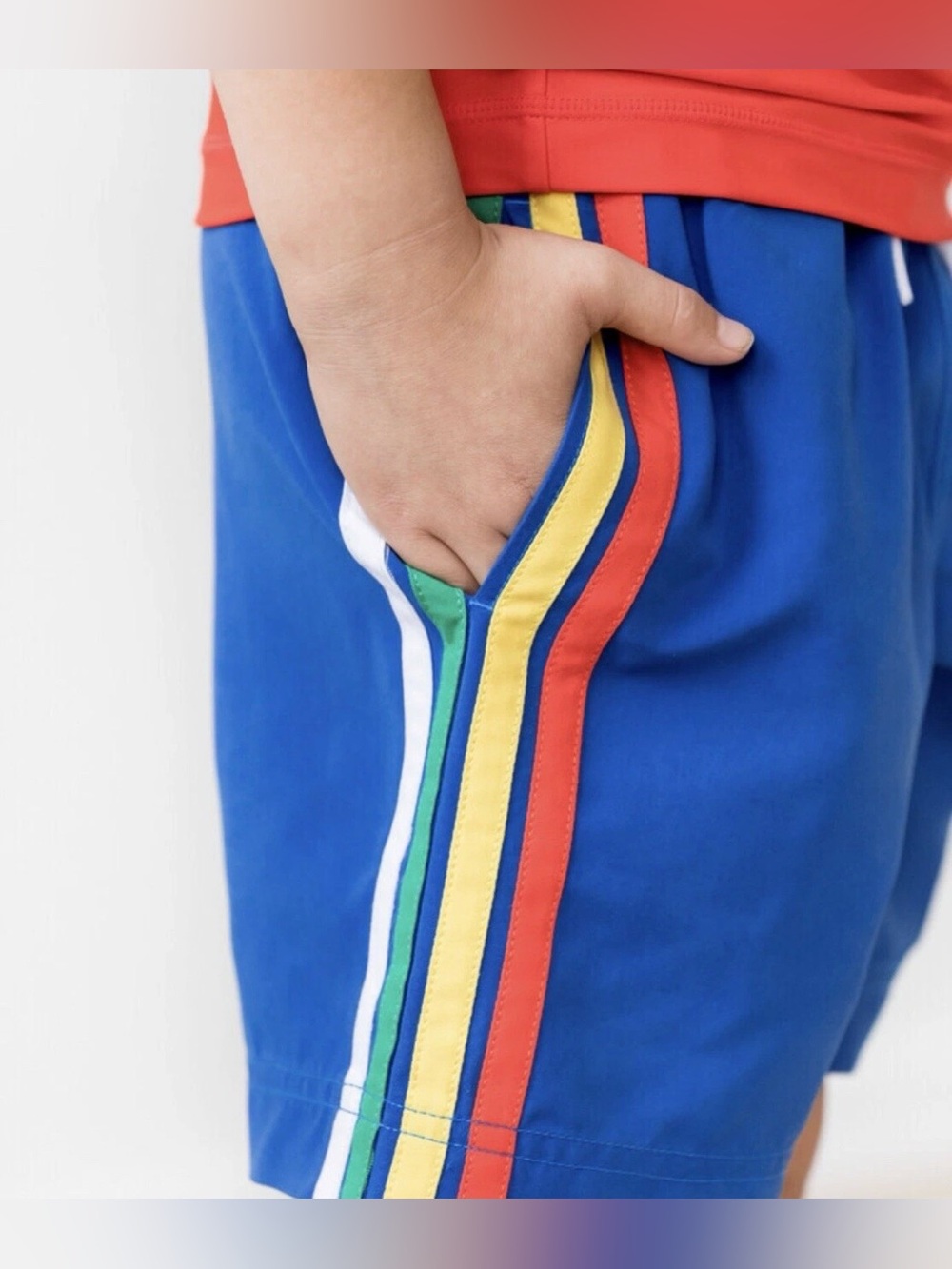 GUC Hanna Andersson Little Boys Rainbow Stripes Swim Trunks / Shorts in Blue 6-7
